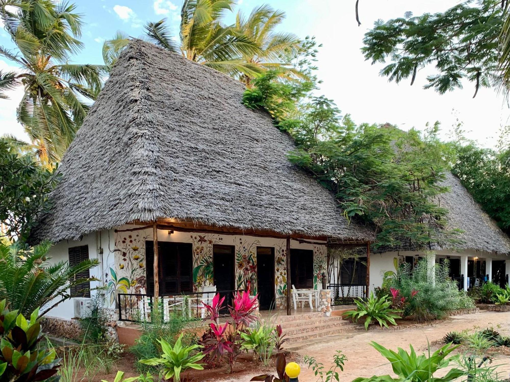 Mambo Ocean Resort Pwani Mchangani Extérieur photo