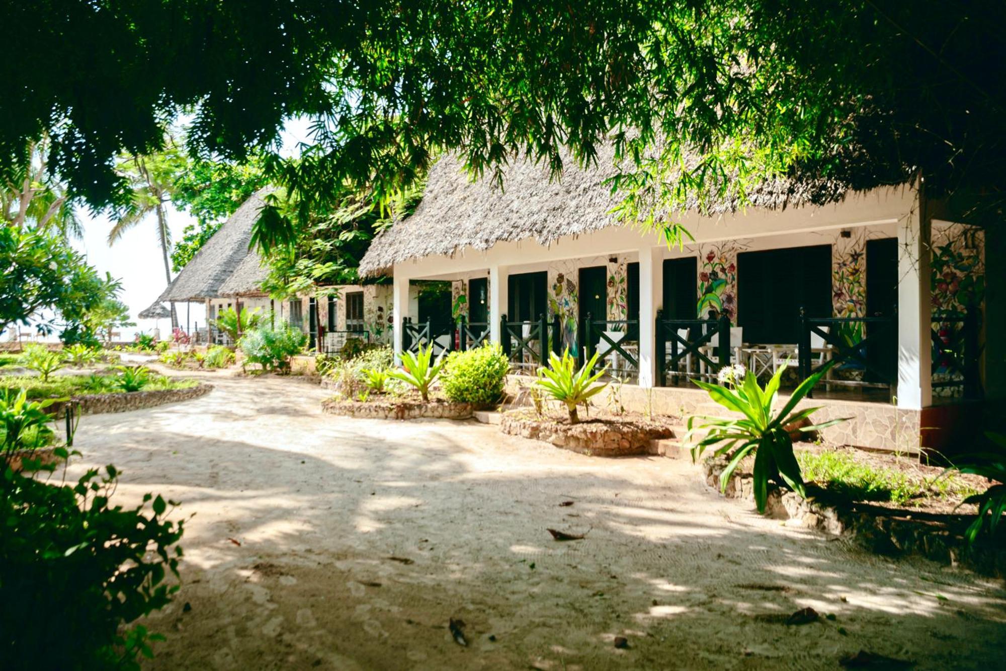 Mambo Ocean Resort Pwani Mchangani Extérieur photo