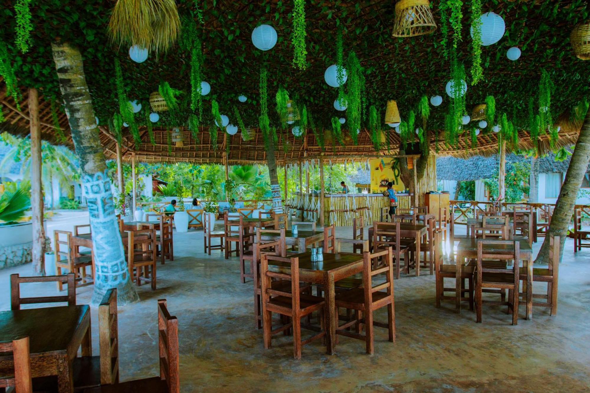 Mambo Ocean Resort Pwani Mchangani Extérieur photo