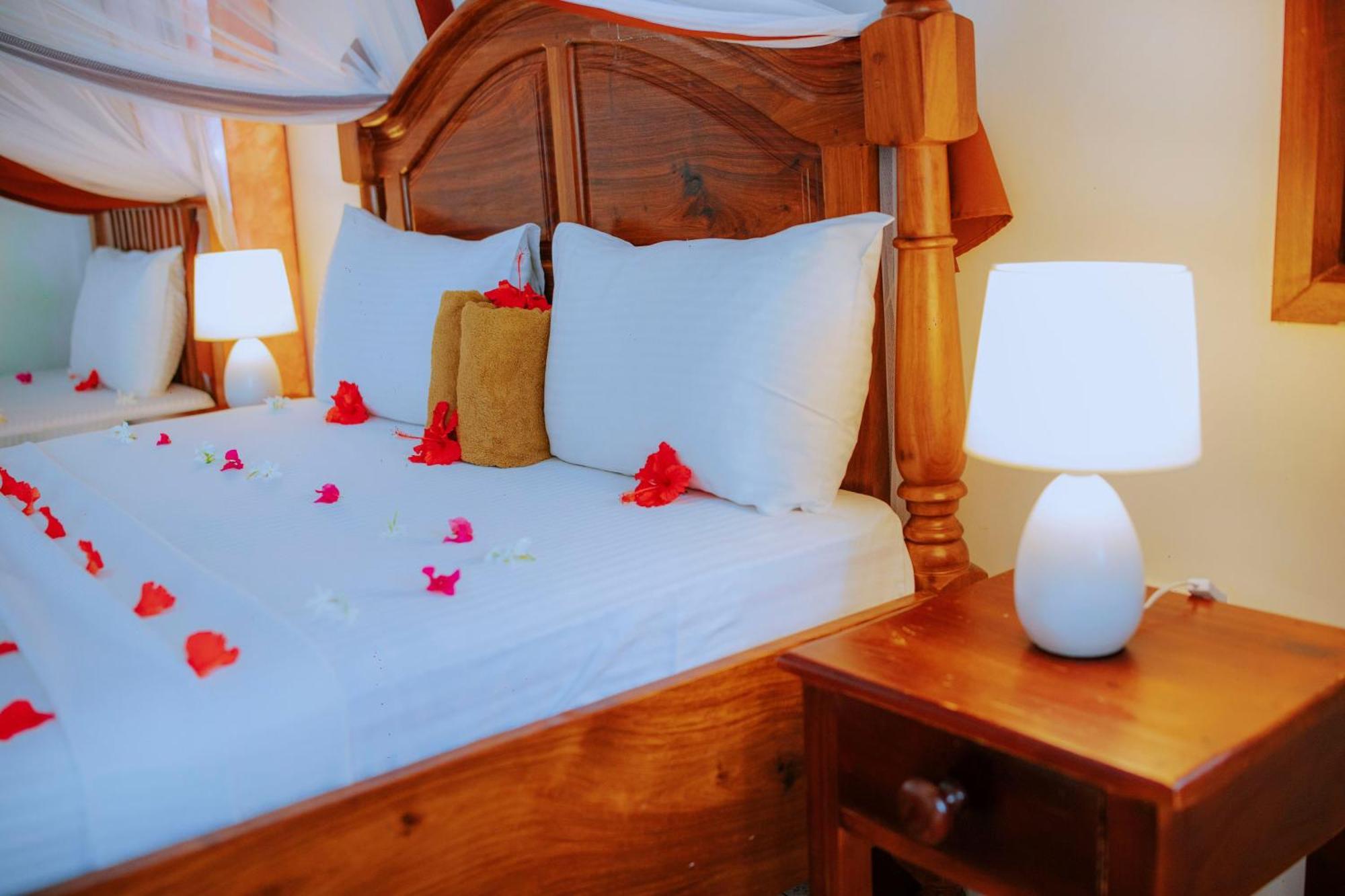 Mambo Ocean Resort Pwani Mchangani Extérieur photo
