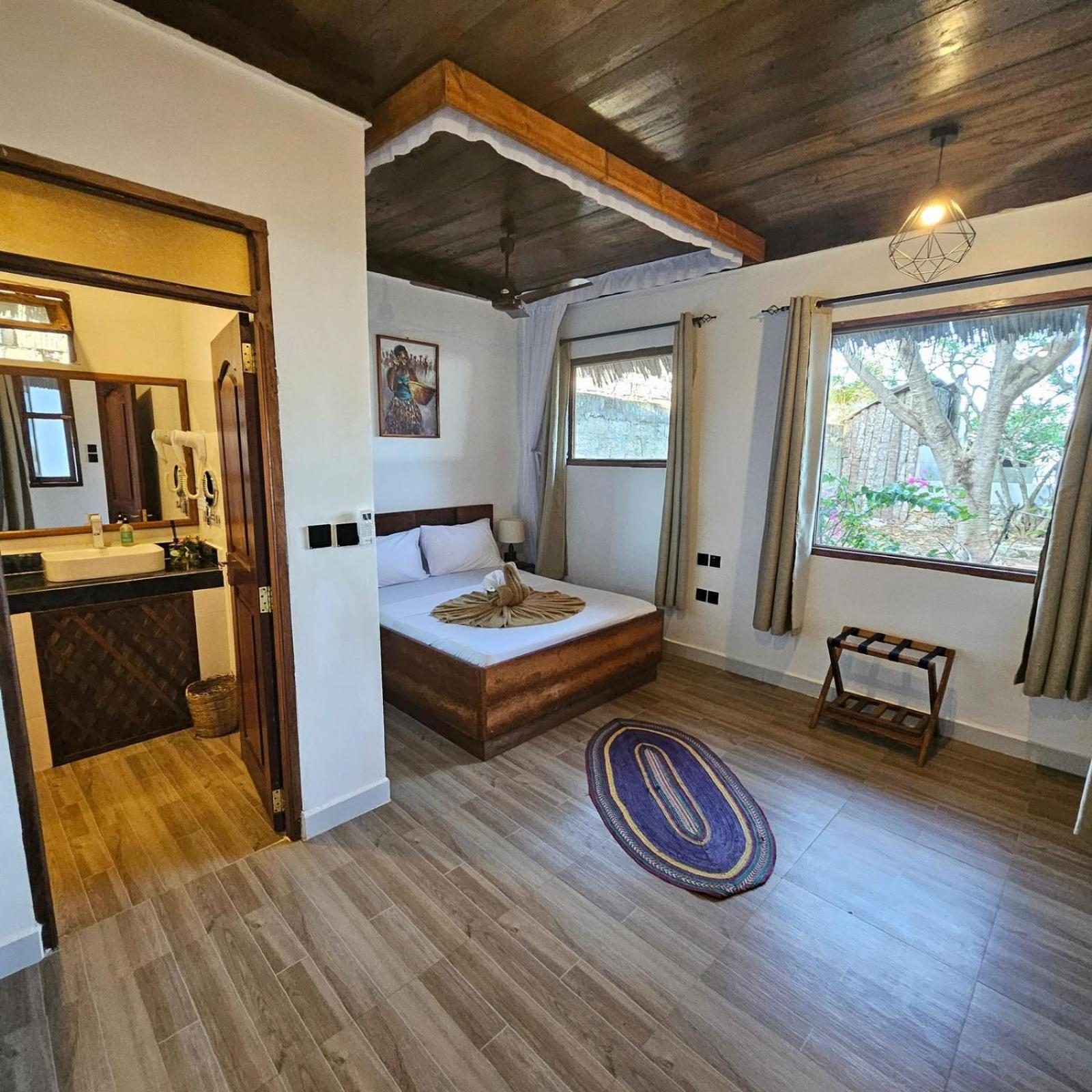 Mambo Ocean Resort Pwani Mchangani Extérieur photo
