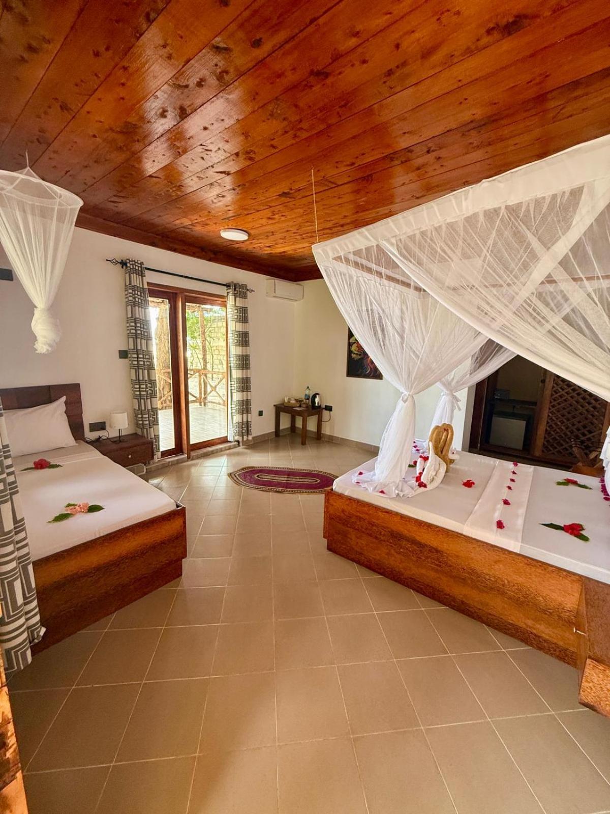 Mambo Ocean Resort Pwani Mchangani Extérieur photo